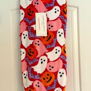 Pink Halloween Ghost blanket
